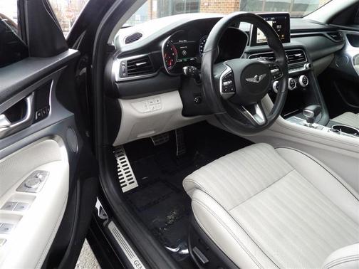 2019 Genesis G70 3.3T Advanced