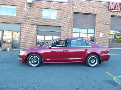 2015 Volkswagen Passat 1.8T Limited Edition