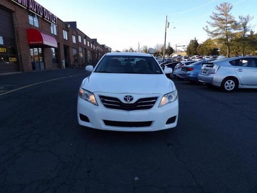 2011 Toyota Camry LE
