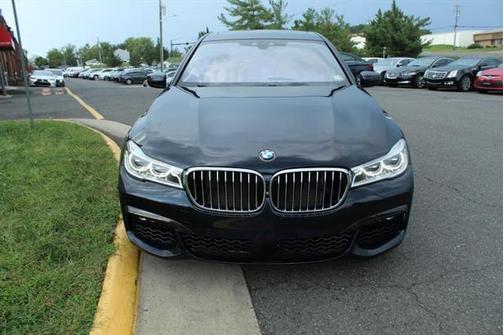 2018 BMW 750 I
