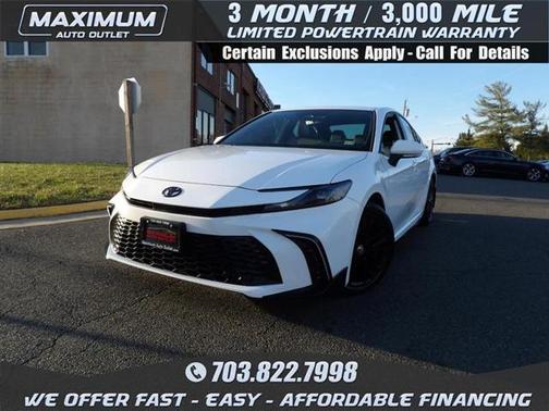 2025 Toyota Camry SE