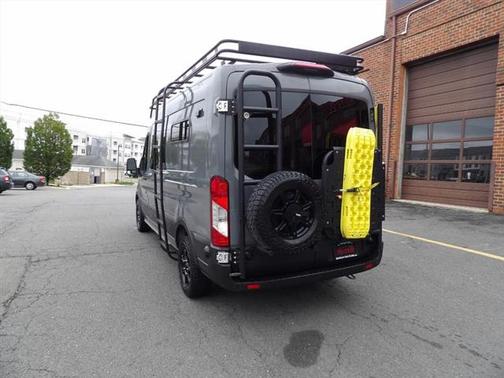2022 Ford Transit-350 Base