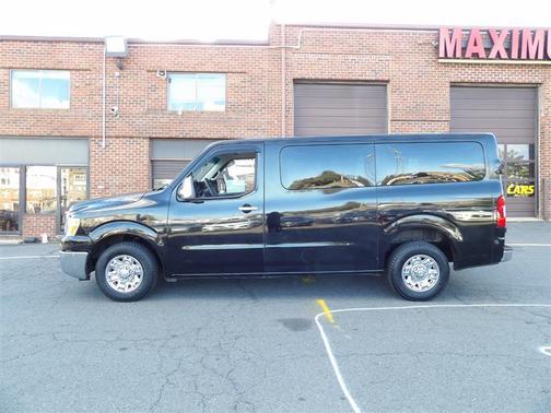 2013 Nissan NV Passenger NV3500 HD S V6