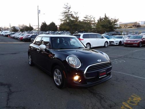 2016 MINI Hardtop Cooper