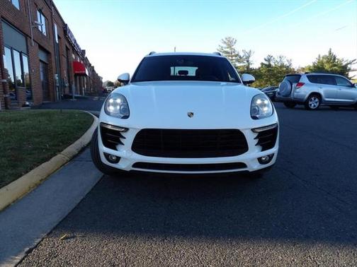 2015 Porsche Macan S