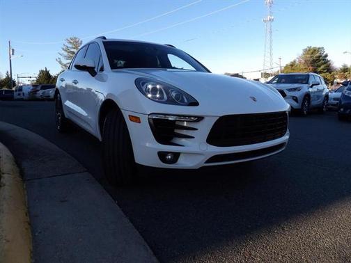 2015 Porsche Macan S