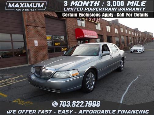 2006 Lincoln Town Car Signature