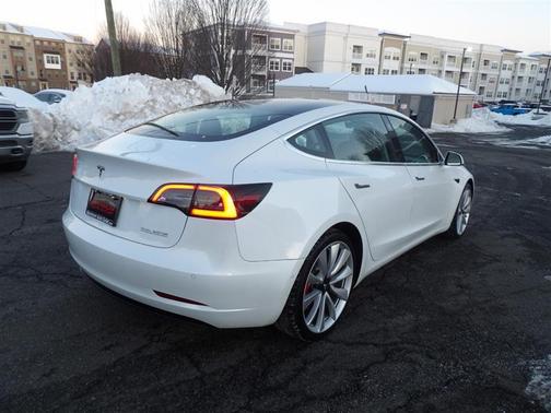 2018 Tesla Model 3 Performance