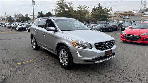 2016 Volvo XC60 T5 Drive-E Premier