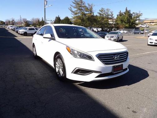 2017 Hyundai SONATA Base