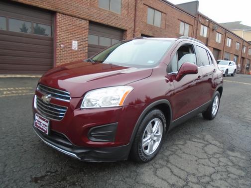 Photo 1 of 21 of 2016 Chevrolet Trax LT