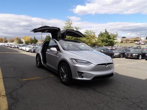 2018 Tesla Model X 75 D