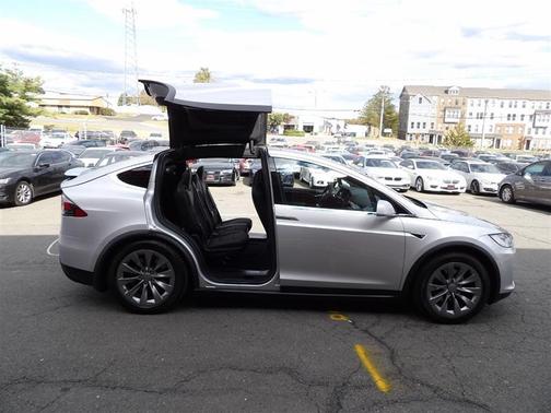 2018 Tesla Model X 75 D