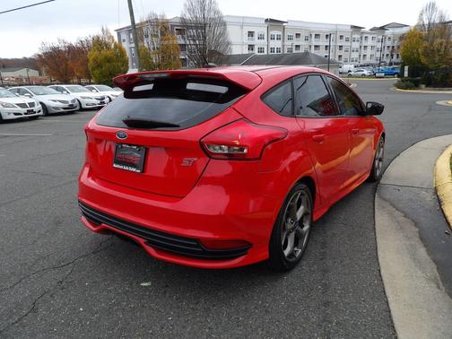 2017 Ford Focus ST Hatch