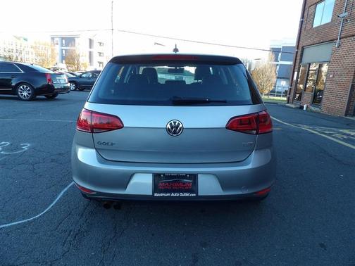 2015 Volkswagen Golf 