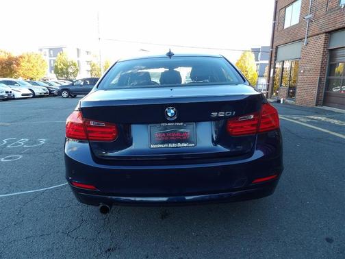 2014 BMW 320 i