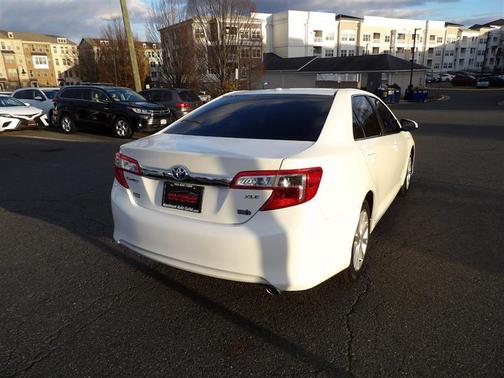 2012 Toyota Camry Hybrid XLE