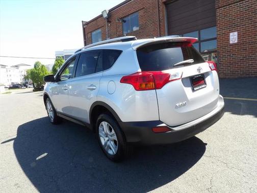 2014 Toyota RAV4 LE