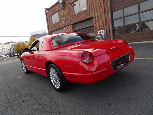 2004 Ford Thunderbird Premium