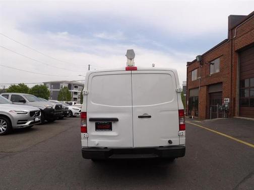 2014 Nissan NV Cargo NV1500 S V6