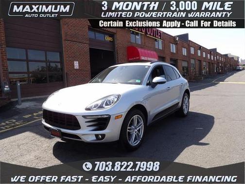 2017 Porsche Macan Base