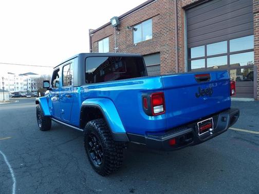 2023 Jeep Gladiator Willys 4x4