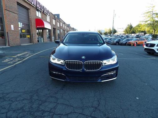 2016 BMW 750 i xDrive