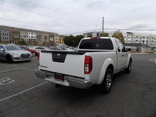 2016 Nissan Frontier S