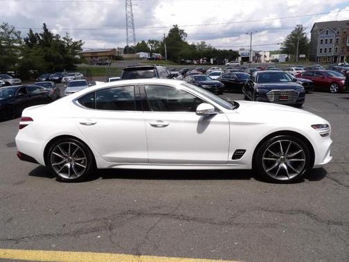 2023 Genesis G70 2.0T AWD