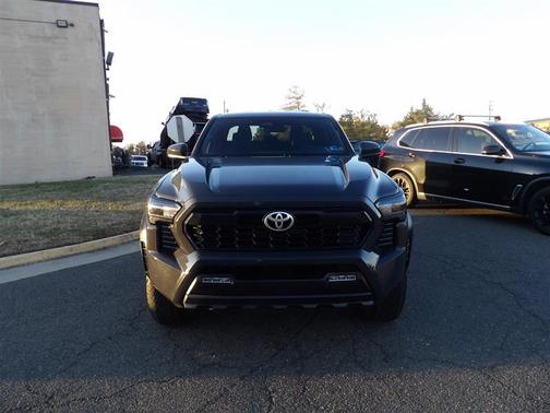 2024 Toyota Tacoma TRD 4WD