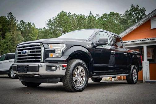 Black 2016 Ford F-150 XLT