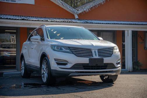 2015 Lincoln MKC Base