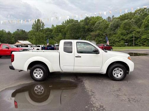 2015 Nissan Frontier S