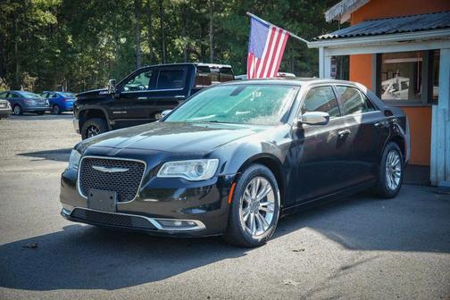 2015 Chrysler 300C Base