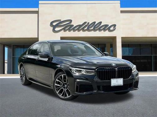 2020 BMW 740 740i