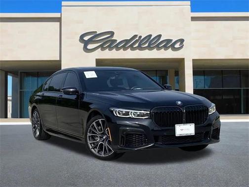 2020 BMW 740 740i