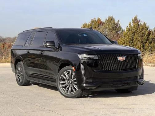 2023 Cadillac Escalade ESV Sport Platinum