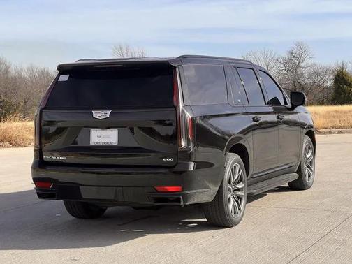 2023 Cadillac Escalade ESV Sport Platinum