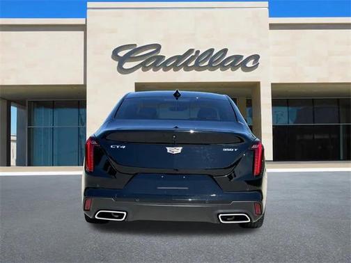 2023 Cadillac CT4 Luxury