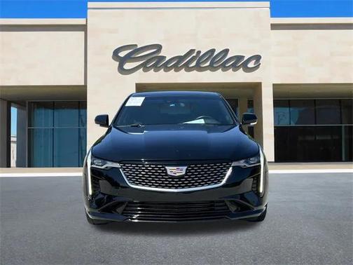 2023 Cadillac CT4 Luxury
