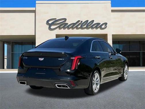 2023 Cadillac CT4 Luxury