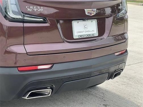 2022 Cadillac XT4 Sport