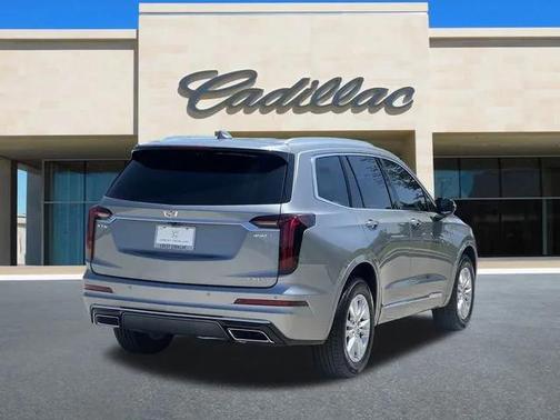 2025 Cadillac XT6 Luxury FWD