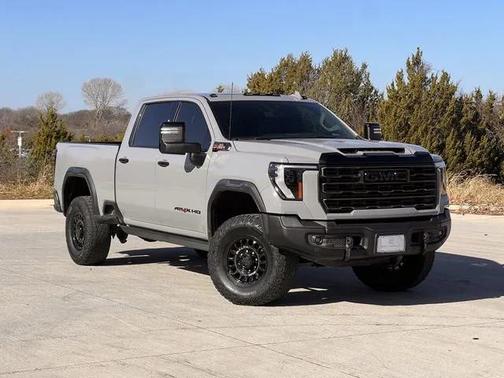 2025 GMC Sierra 2500 AT4X