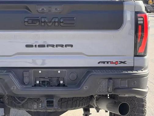 2025 GMC Sierra 2500 AT4X