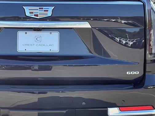 2025 Cadillac Escalade Luxury