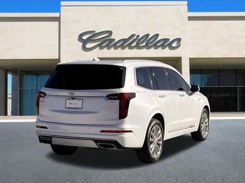 2023 Cadillac XT6 Premium Luxury FWD