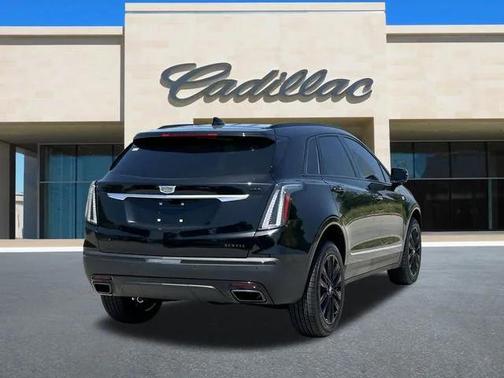 2025 Cadillac XT5 Sport