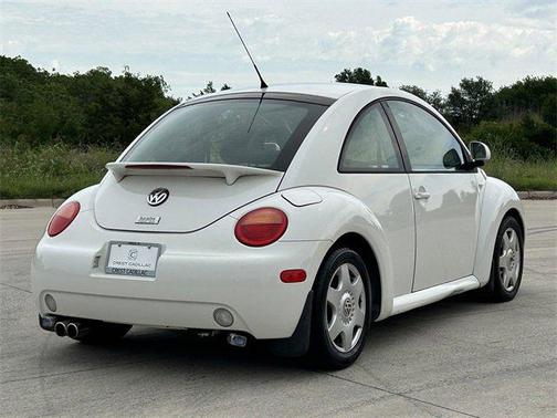 2000 Volkswagen New Beetle GLX