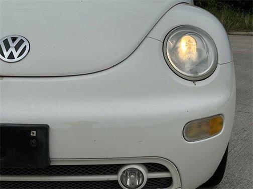 2000 Volkswagen New Beetle GLX